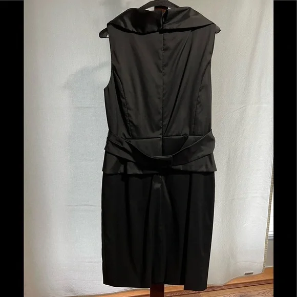 Dress - Picture 2 of 5